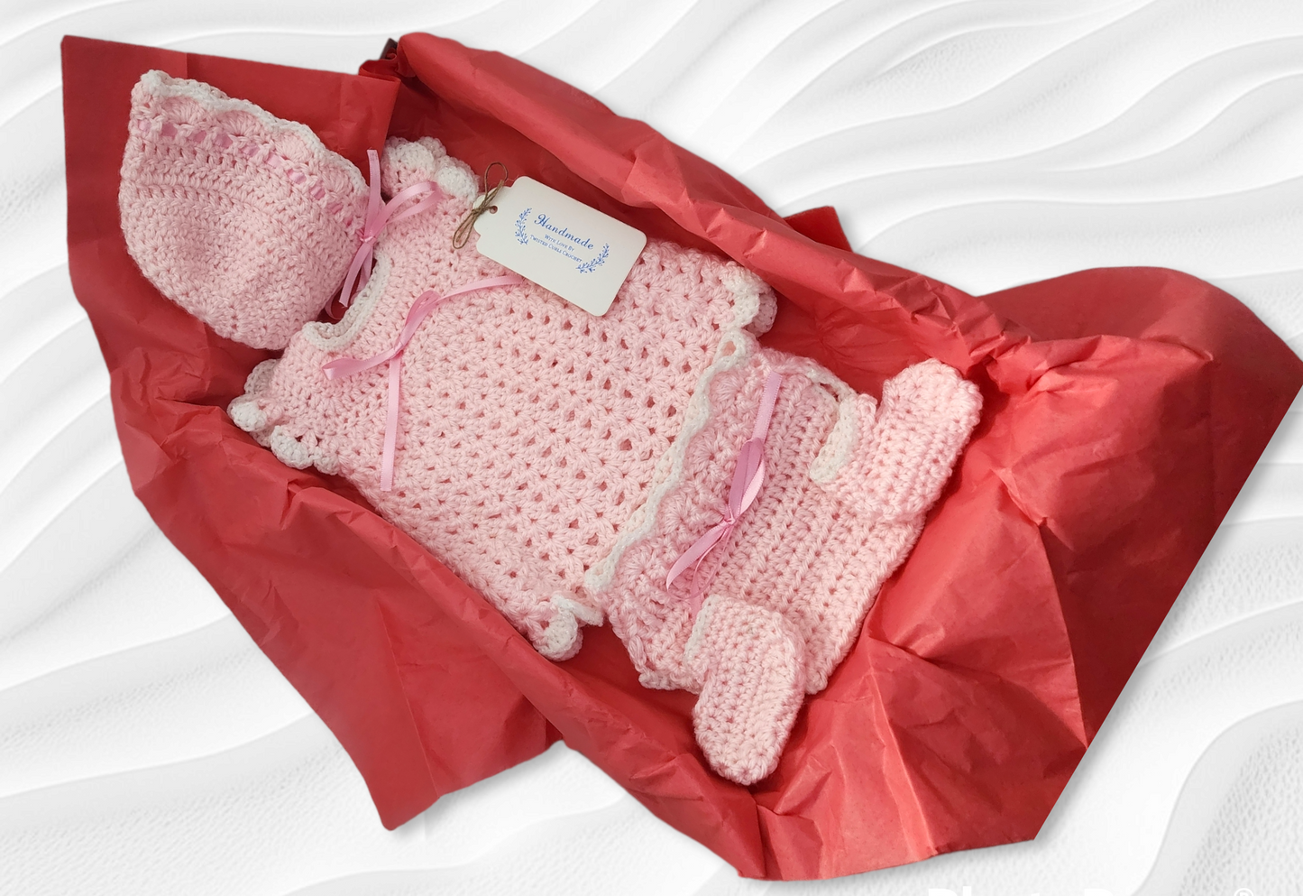 Handmade Crocheted 0 to 3 months baby girl set