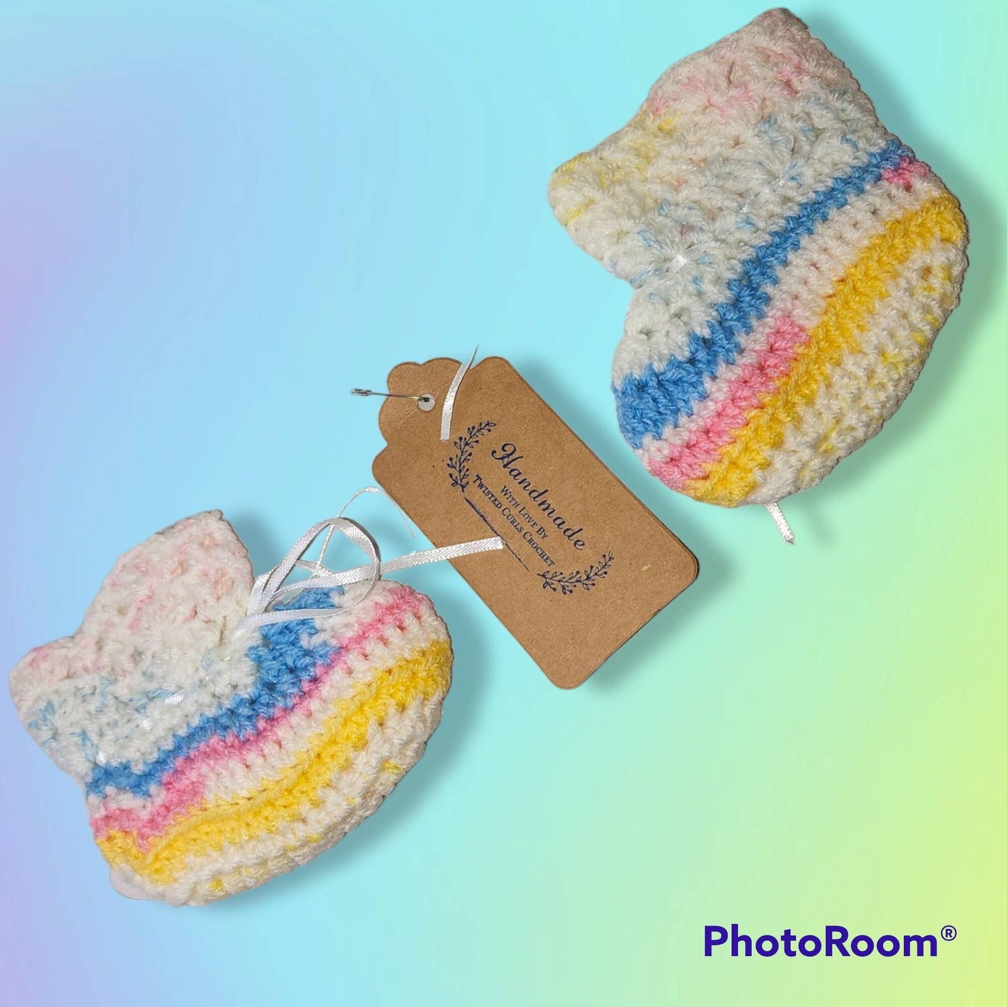Hand Crocheted newborn baby girl set