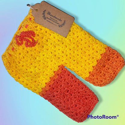 Handmade crocheted 0 to 3 month baby set