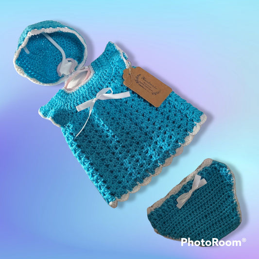 Handmade Crocheted 0 to 3 months baby girl set